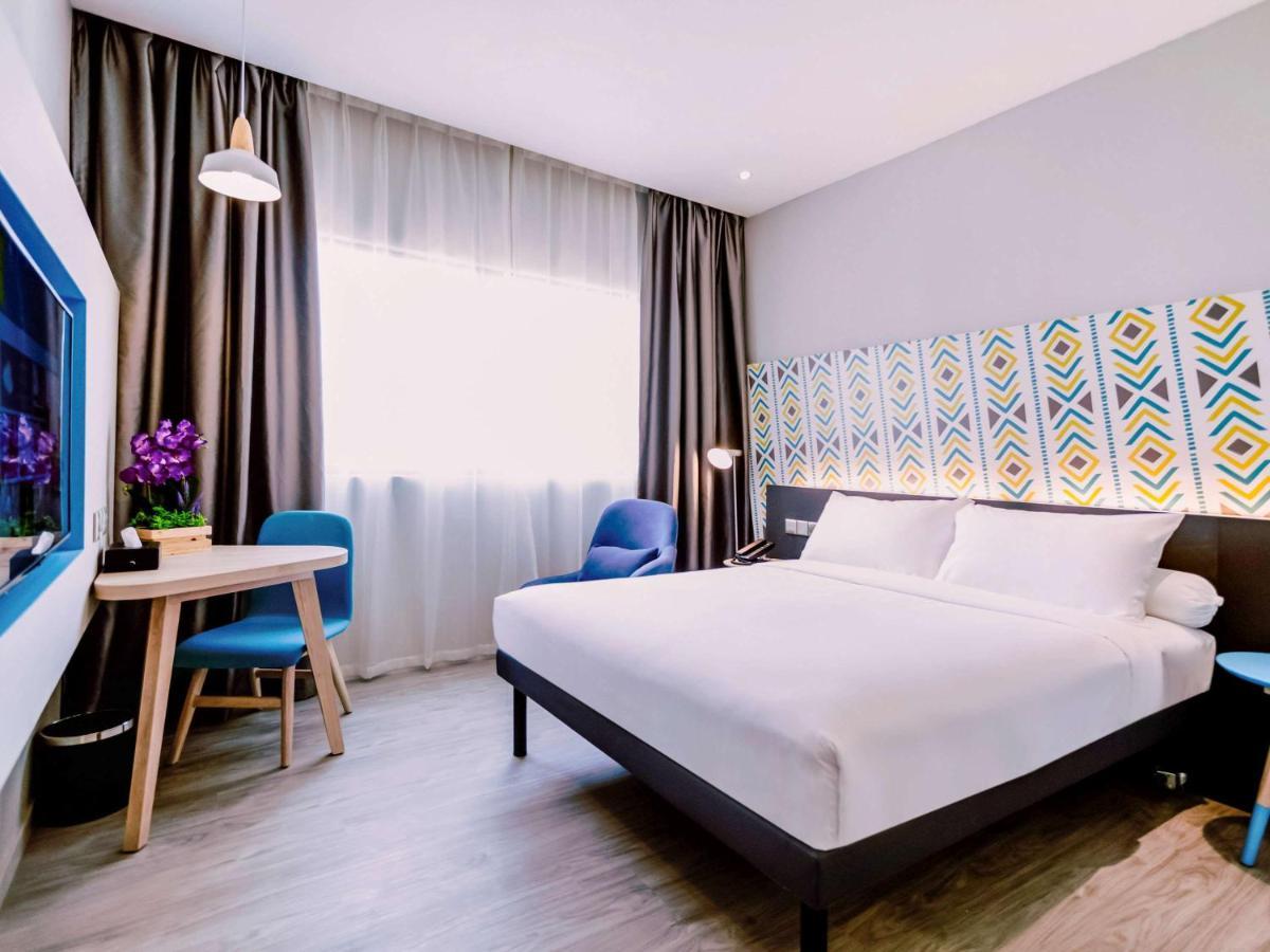 Hotel Ibis Styles Kota Bharu Exterior foto
