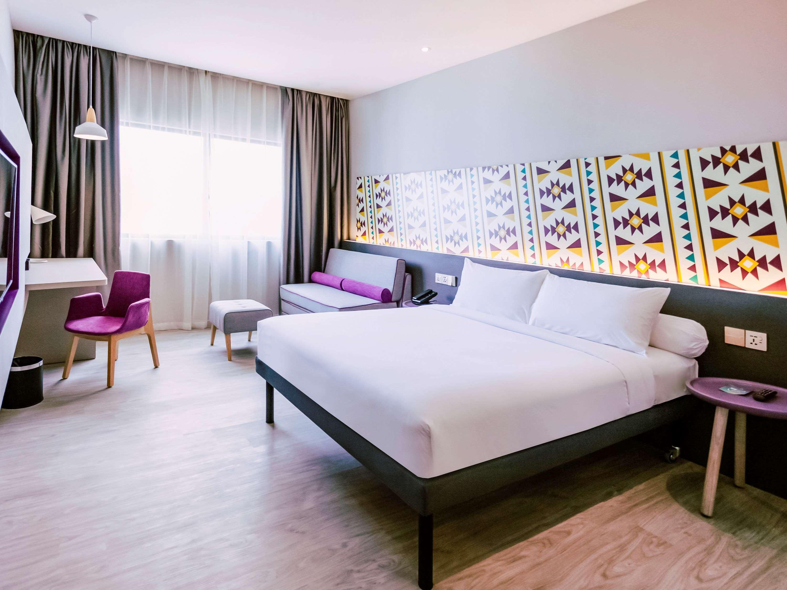 Hotel Ibis Styles Kota Bharu Exterior foto